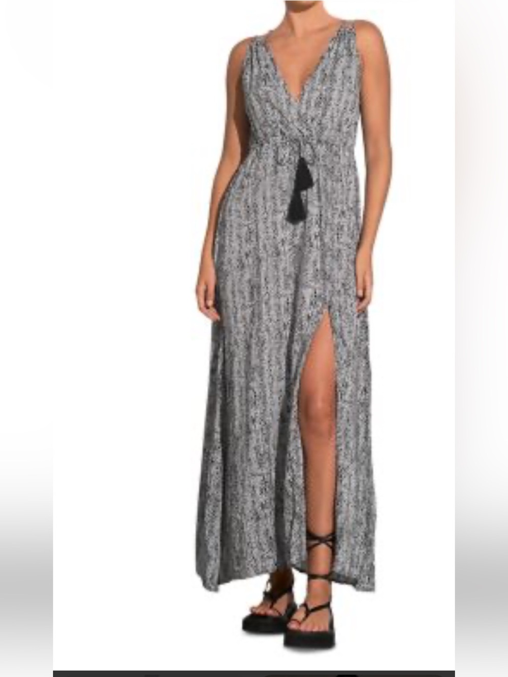 ElanV-Neck Black and White Pebble Snake Print Maxi Dress W/Front Slit